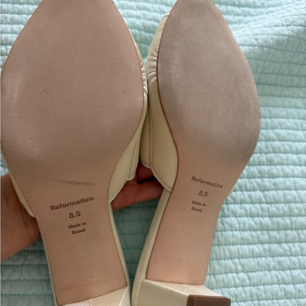Reformation Waldena heels seashell cream puff block heel taffeta 8.5 - Picture 9 of 9